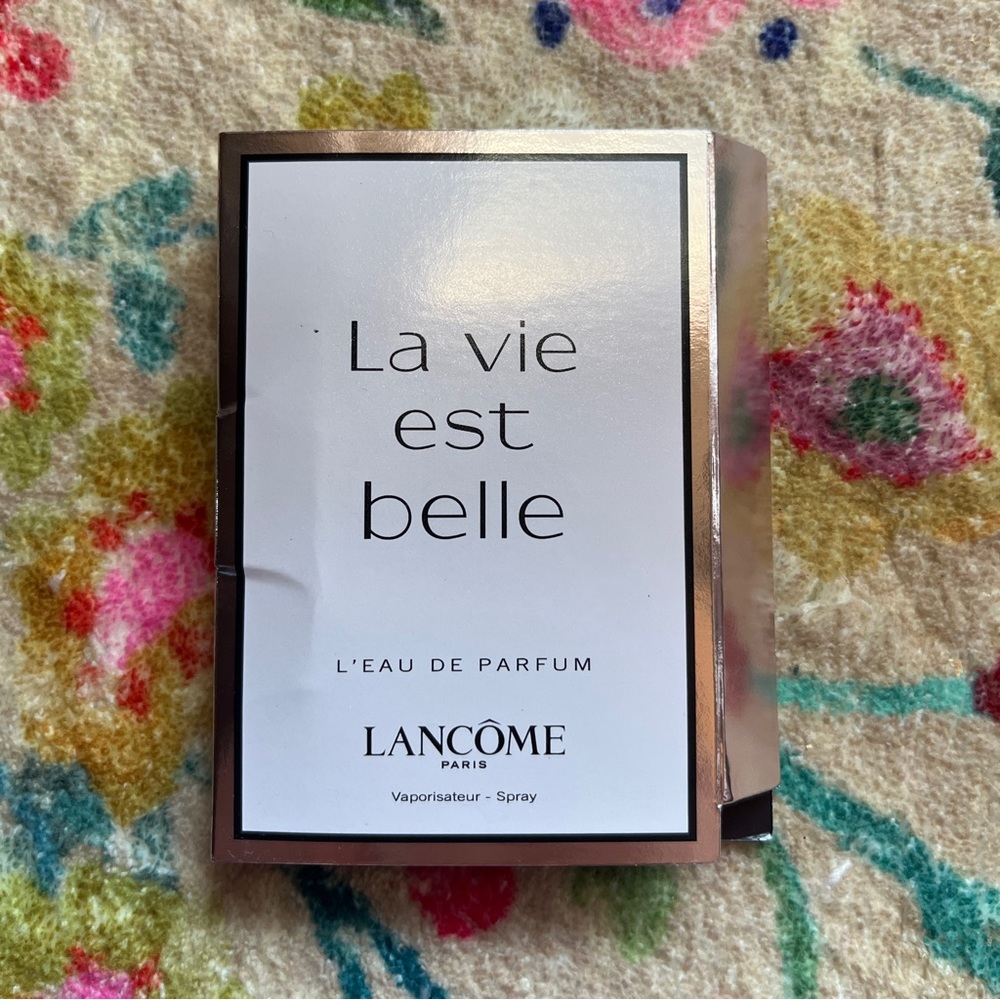 Lancome La Vie Est Belle Fragrance Sample